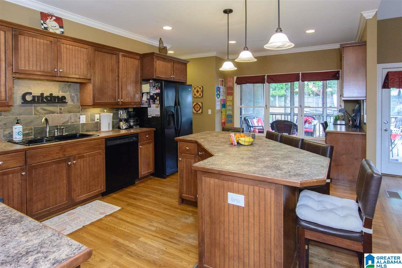 275 Linwood Road Sterrett, AL 35147 - Photo 11 of 38