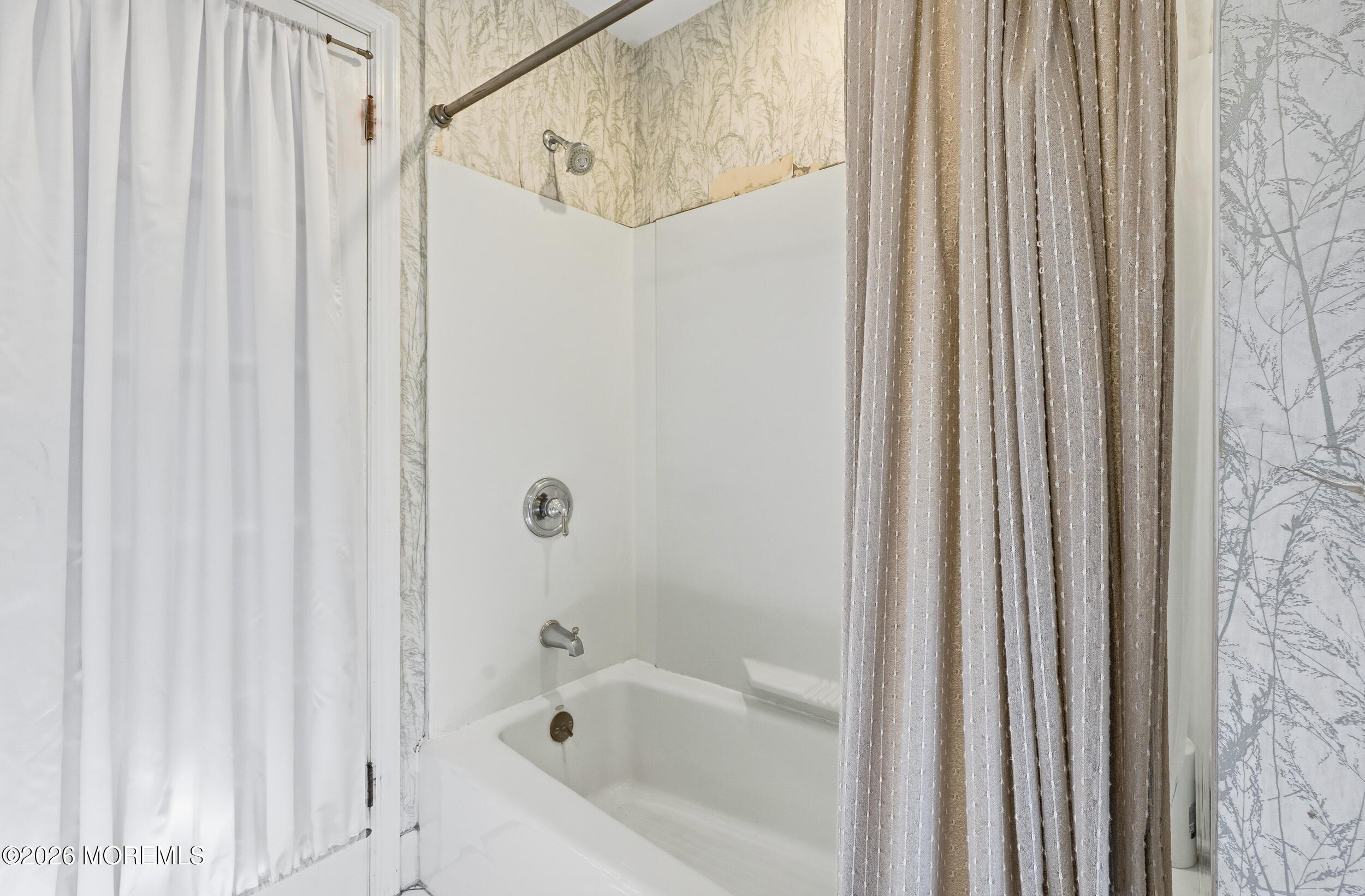 223 Howard Avenue Long Branch, NJ 07740 - Photo 24 of 47 044