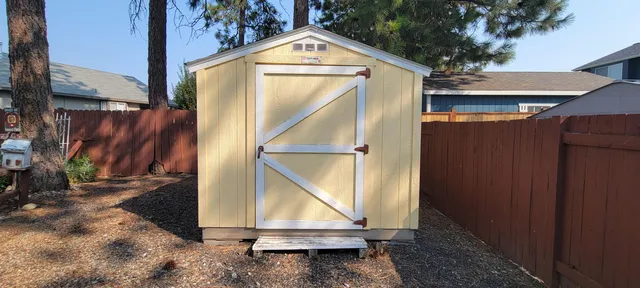 $549,500 | 3912 East Siskin Lane, Mead, WA 99021