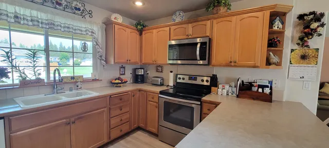 $549,500 | 3912 East Siskin Lane, Mead, WA 99021