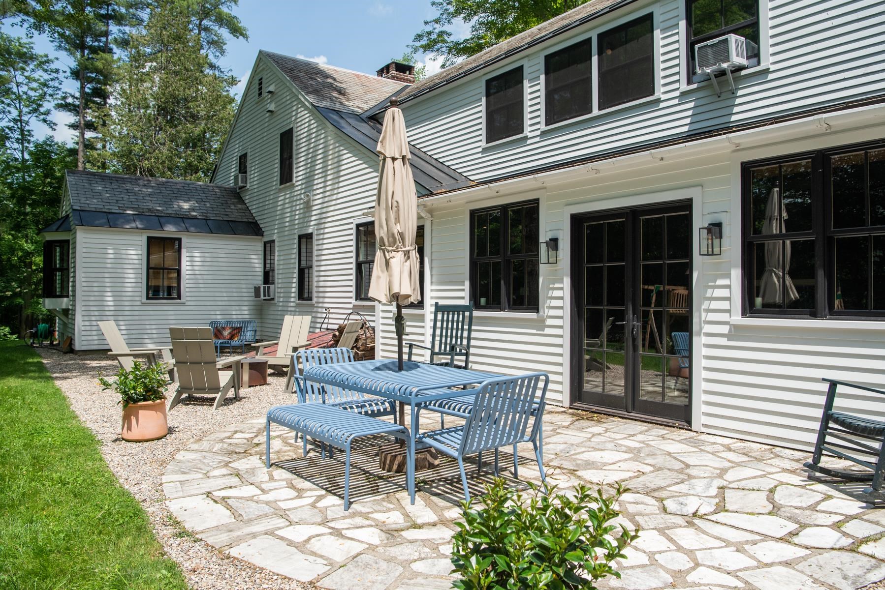 92 Barrows Heights Dorset, VT 05251 - Photo 3 of 45