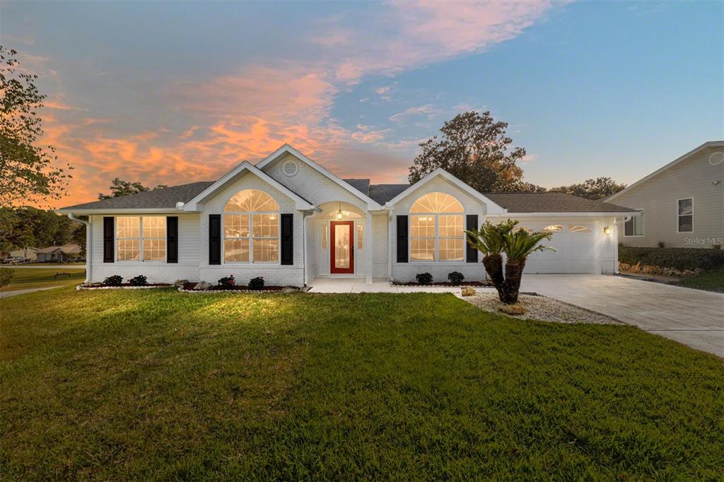 8524 Southwest 108th Ln Road Ocala, FL 34481 - Photo 3 of 53 Gallery Image 3