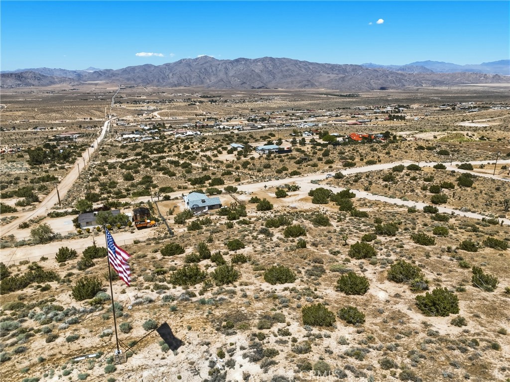 25735 Santa Rosa Road Apple Valley, CA 92308 - Photo 32 of 37