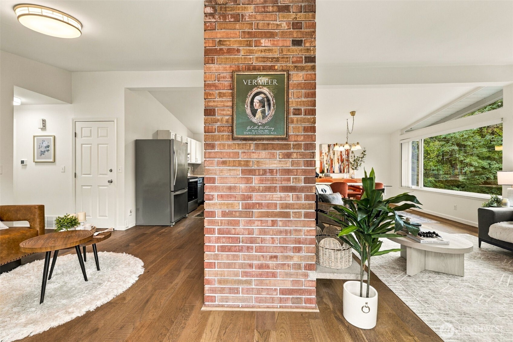 5339 South Ruggles Street Seattle, WA 98178 - Photo 9 of 29 Gallery Image 9