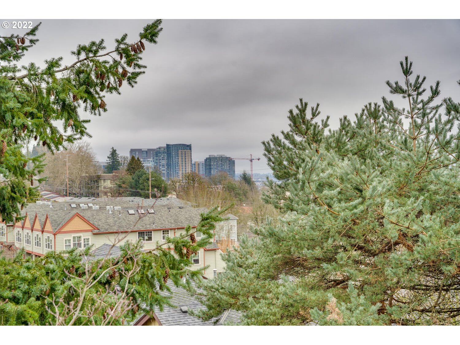 5401 Southwest View Point Terrace Portland, OR 97239 - Photo 27 of 29