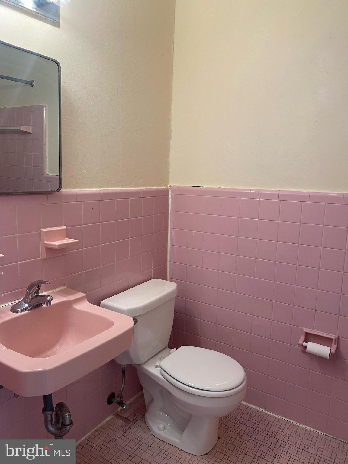 4034 West Ford Road, Unit 2 Philadelphia, PA 19131 - Photo 12 of 14