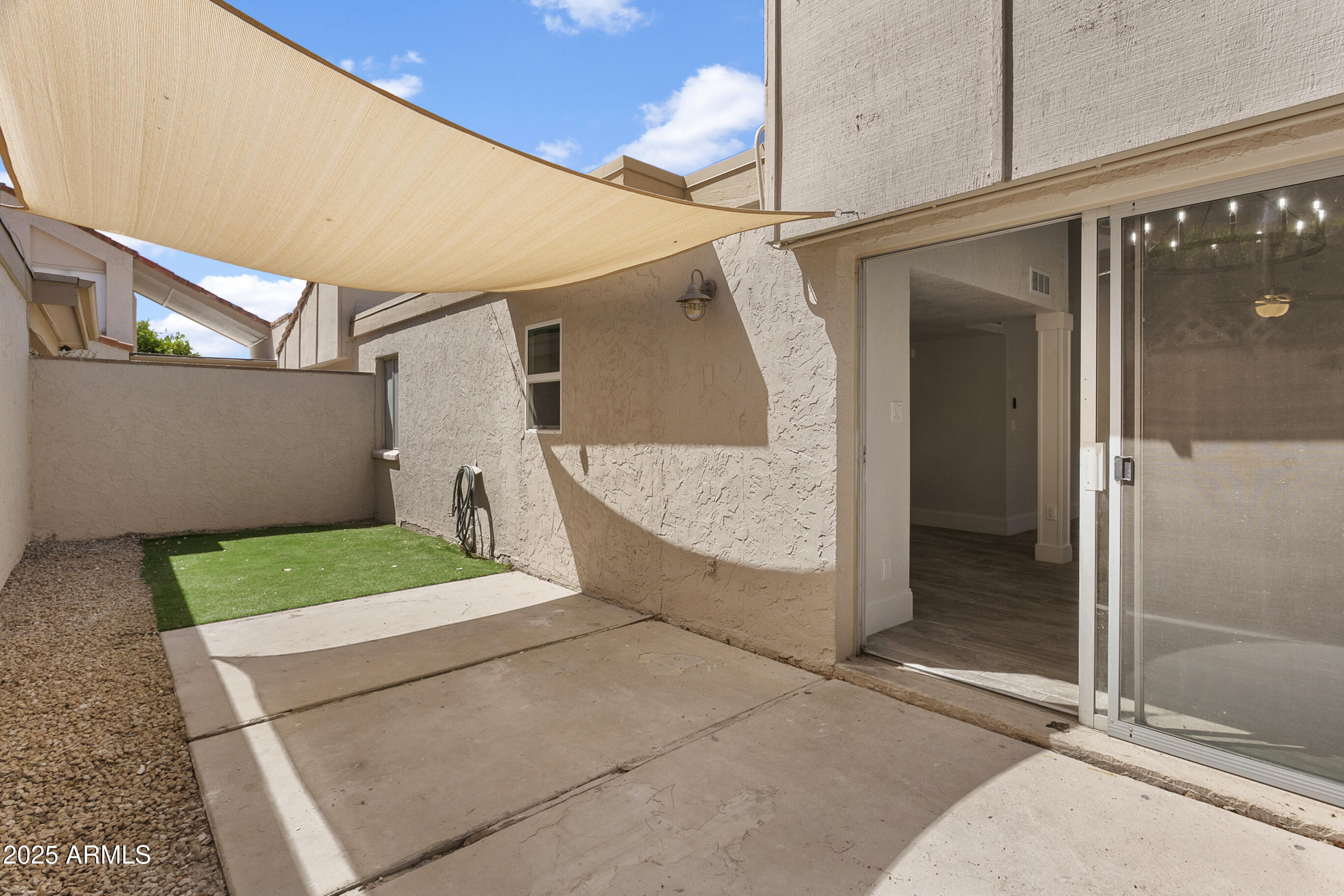 6350 North 78th Street, Unit 290 Scottsdale, AZ 85250 - Photo 18 of 19 a view of outdoor space and porch