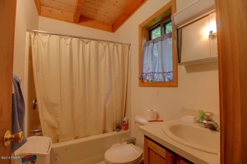 245 Ridgewood Circle Lake Ariel, PA 18436 - Photo 12 of 17 Gallery Image 12