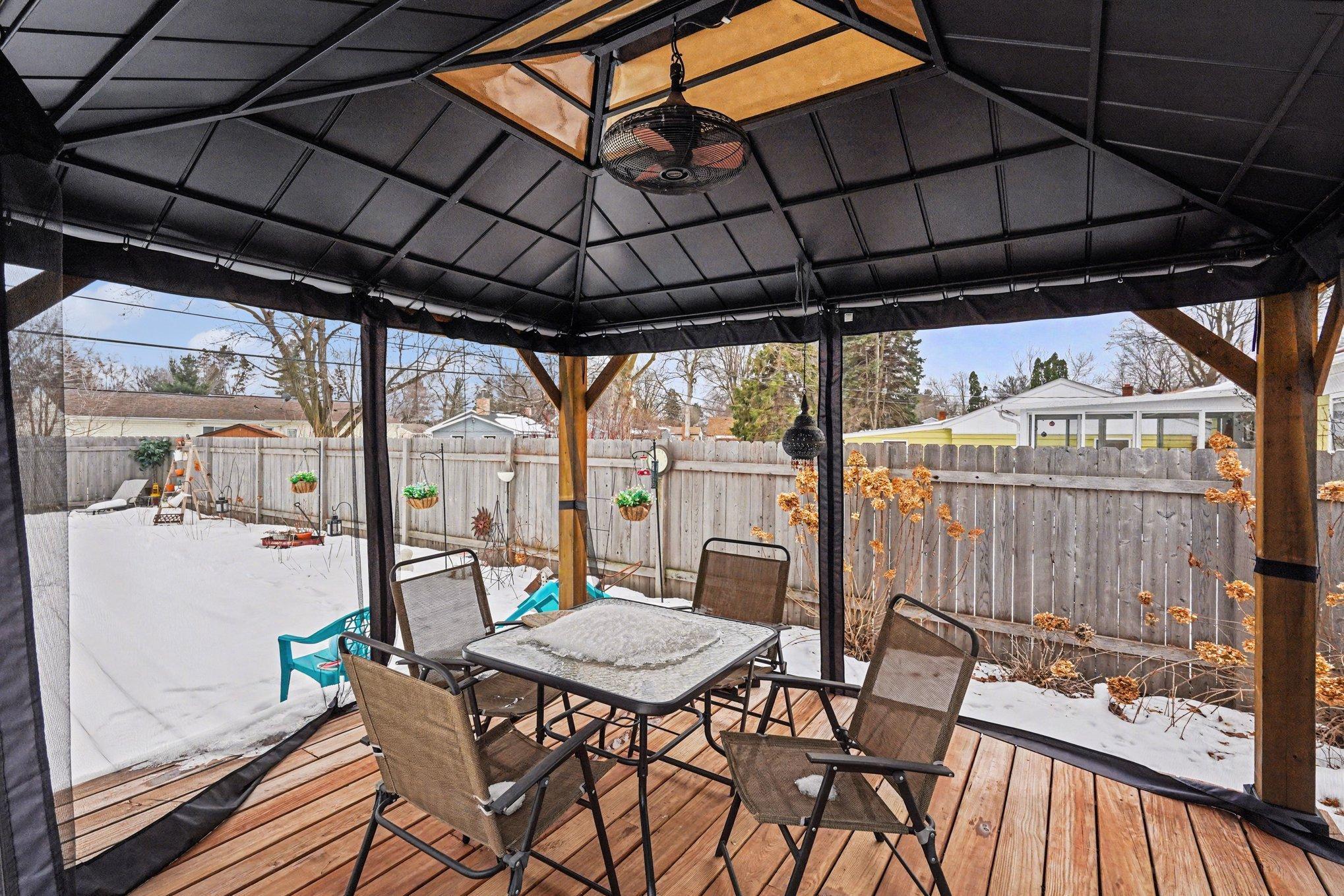 2966 Simpson Street Roseville, MN 55113 - Photo 21 of 26