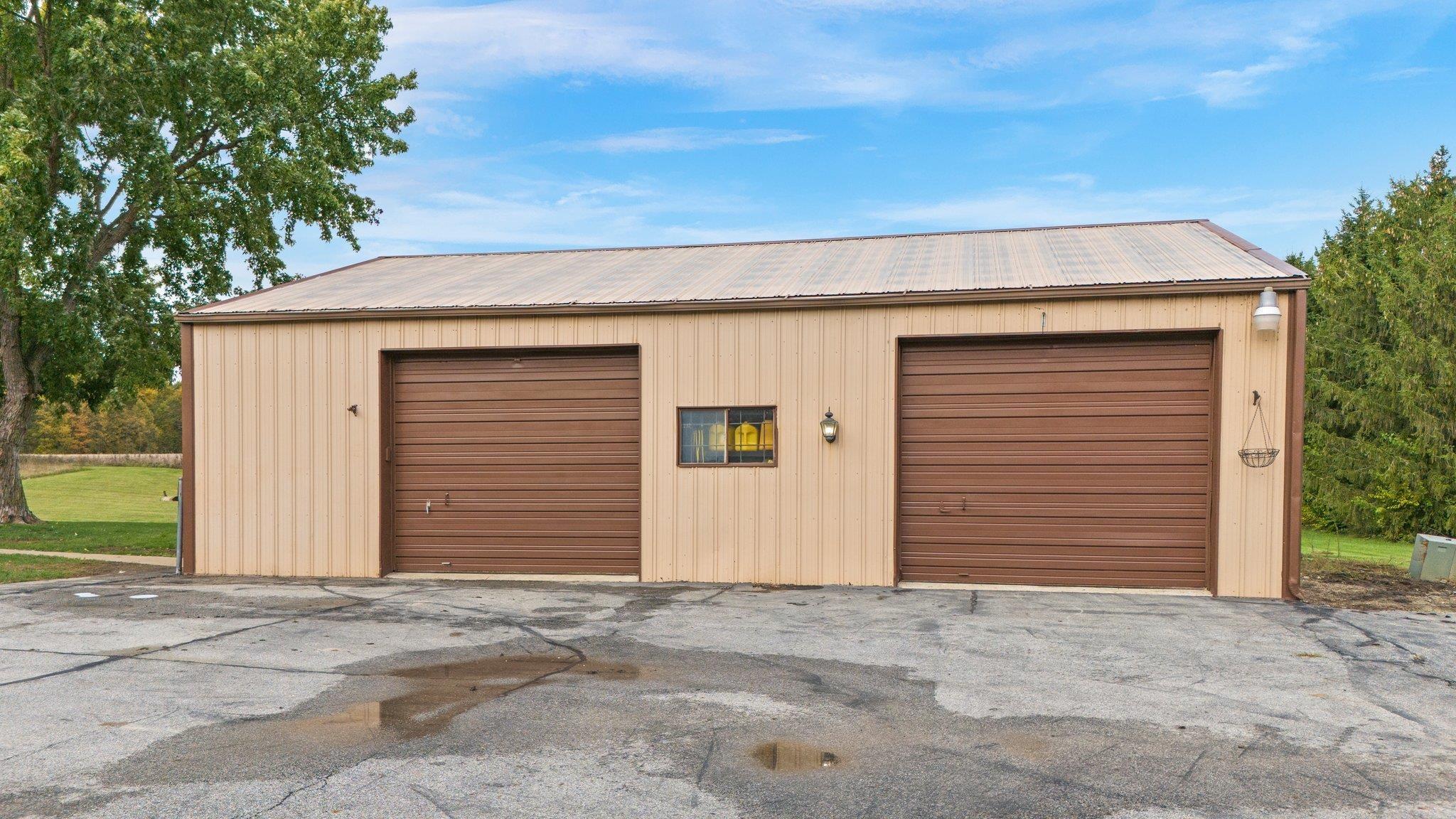 17309 Wappes Road Churubusco, IN 46723 - Photo 9 of 36