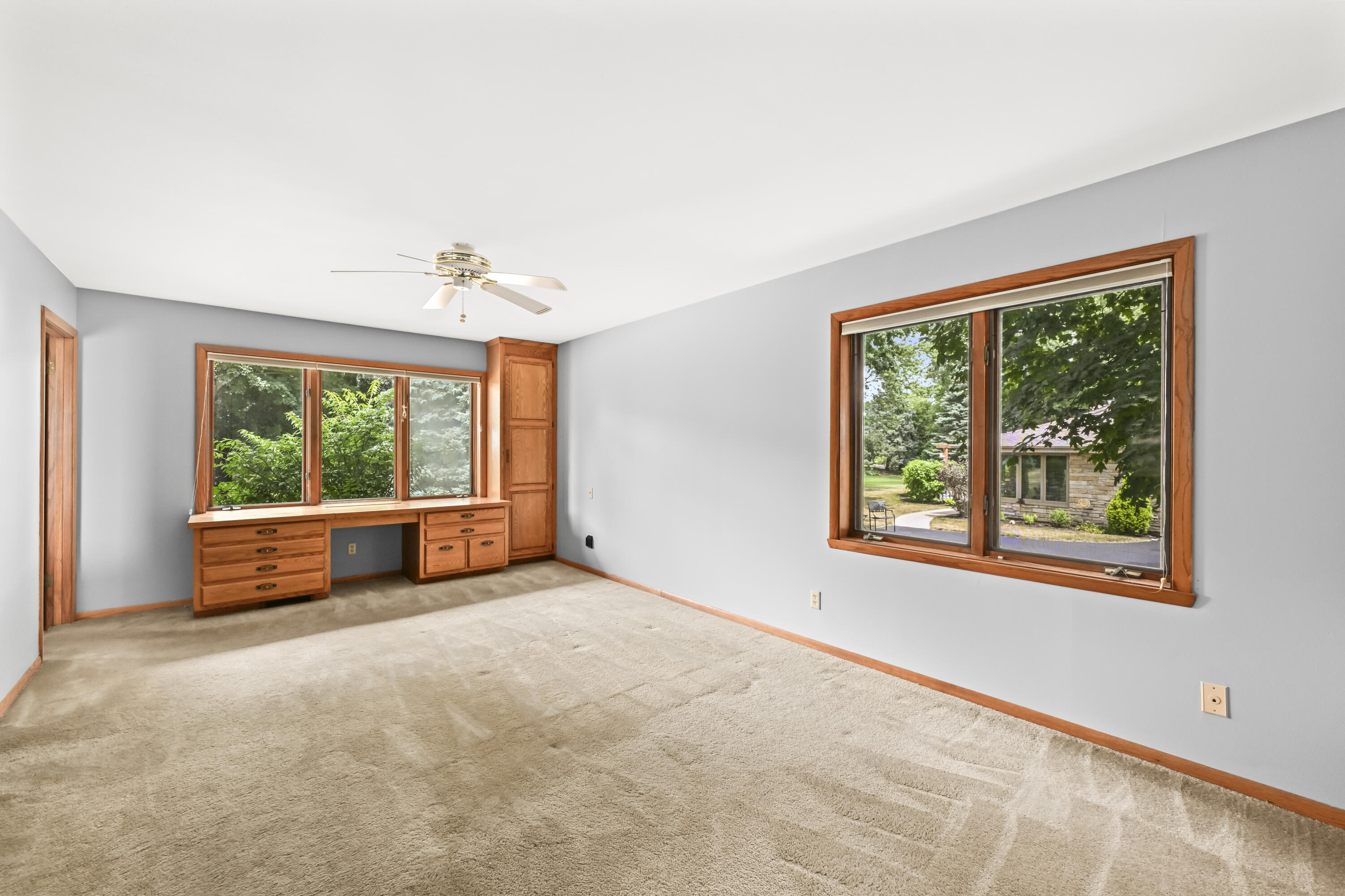 17850 St James Road Brookfield, WI 53045 - Photo 15 of 29 Huge Primary Bdrm w/WIC