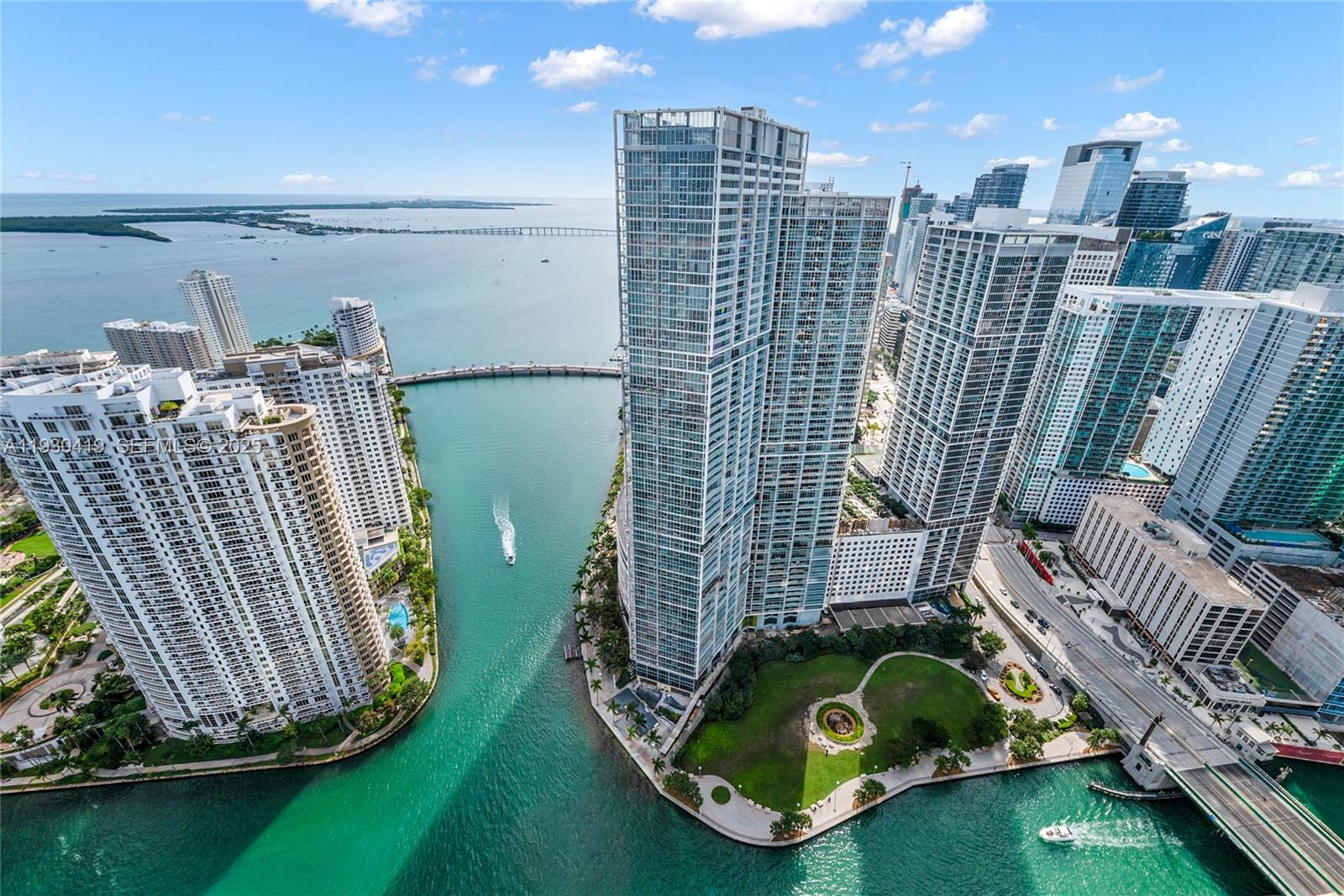 300 Biscayne Blvd Way, Unit 5104 Miami, FL 33131 - Photo 1 of 35 a view of roof deck with sitting area