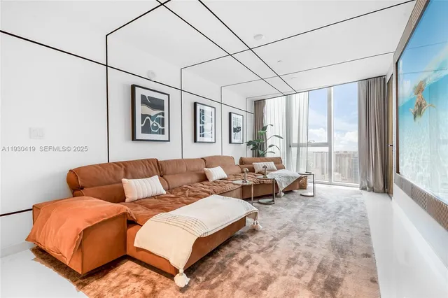 $35,000 | 300 Biscayne Blvd Way, Unit 5104C, Miami, FL 33131