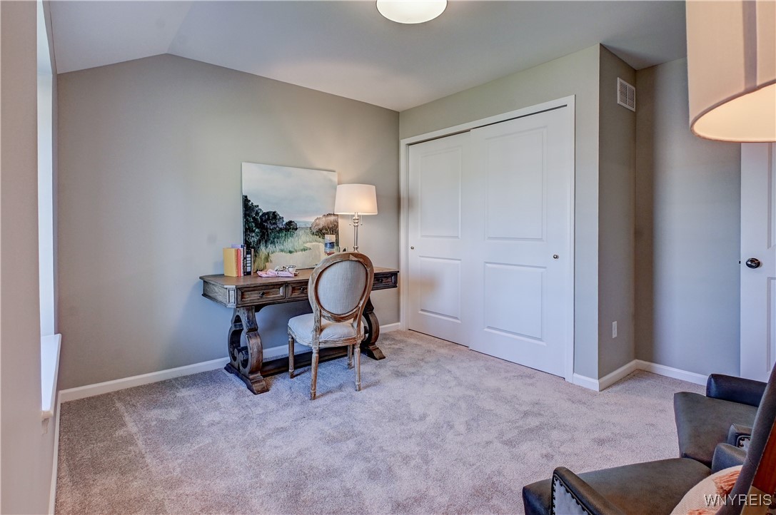 29 B Stonham Way Amherst, NY 14221 - Photo 9 of 12