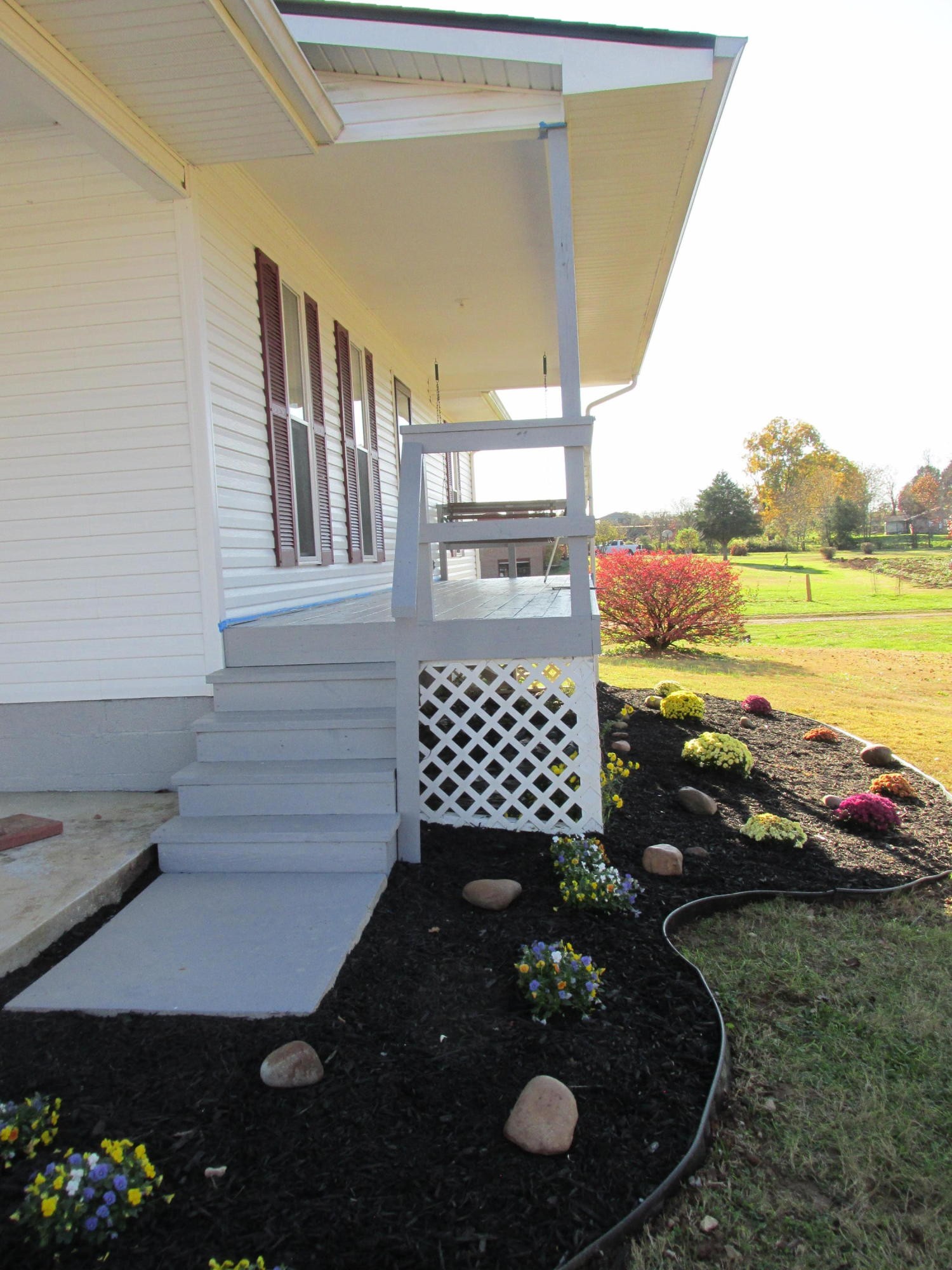 2955 Niles Ferry Road Greenback, TN 37742 - Photo 4 of 25 Gallery Image 4