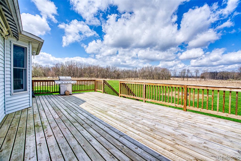 10488 West Grand River Road Fowlerville, MI 48836 - Photo 28 of 34