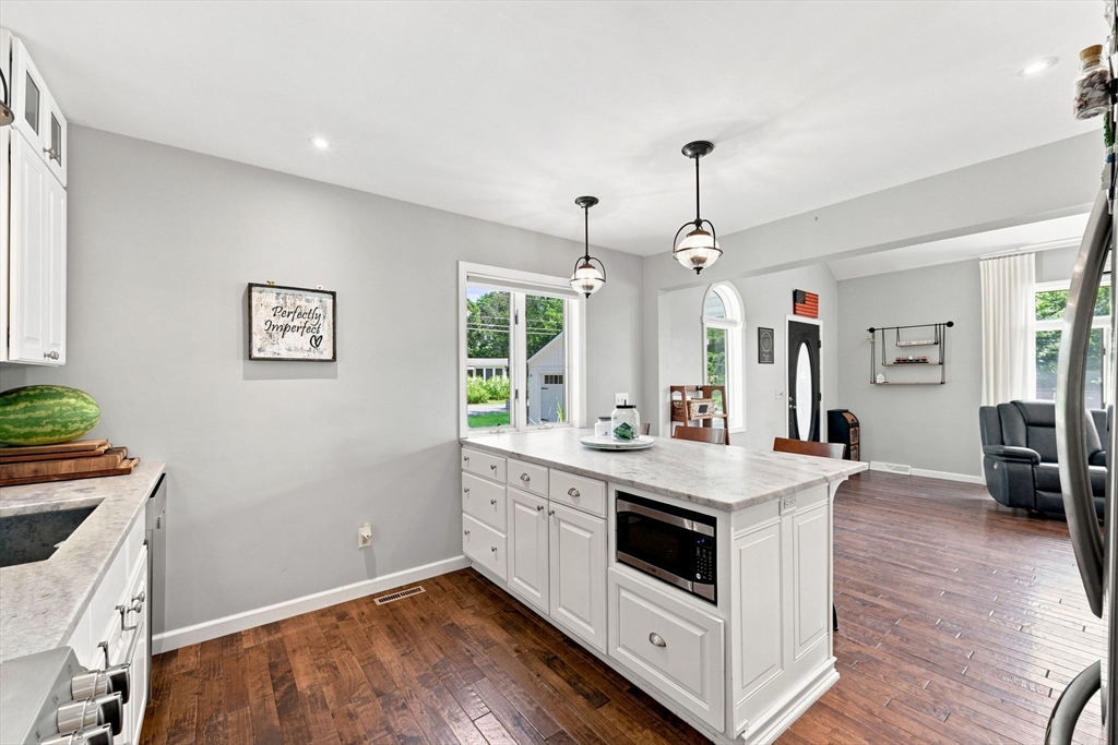 11 Pine Ridge Road Montgomery, MA 01085 - Photo 17 of 42 Gallery Image 17