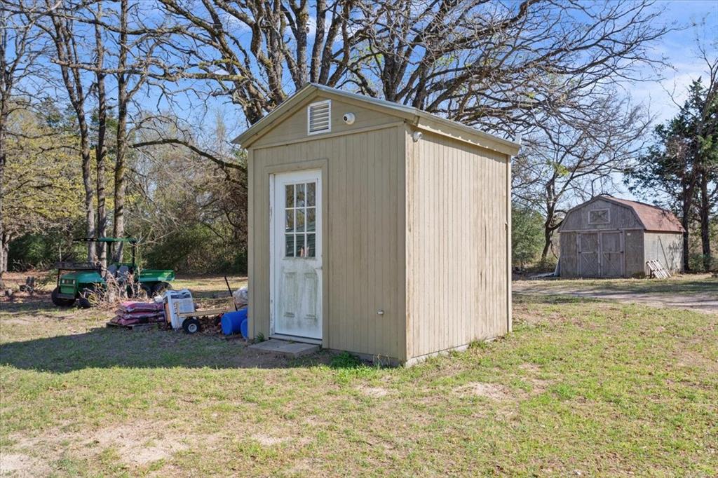 290 Fcr, Unit 481 Teague, TX 75860 - Photo 28 of 33 a front view of a house with garden