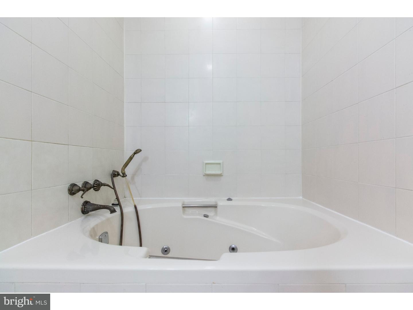 8816 Ridge Avenue, Unit 15 Philadelphia, PA 19128 - Photo 19 of 25 Bathroom