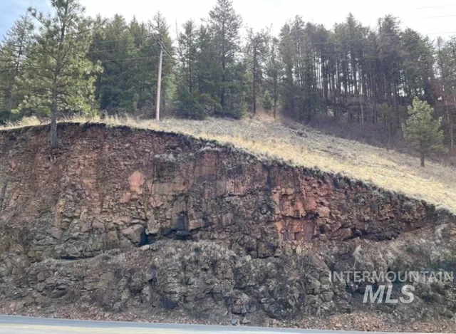 $42,900 | 129 Anatone Wa 99401, Anatone, WA 99401