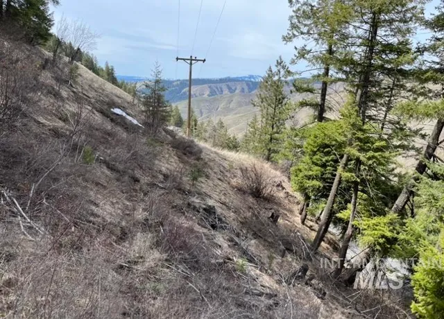 $42,900 | 129 Anatone Wa 99401, Anatone, WA 99401