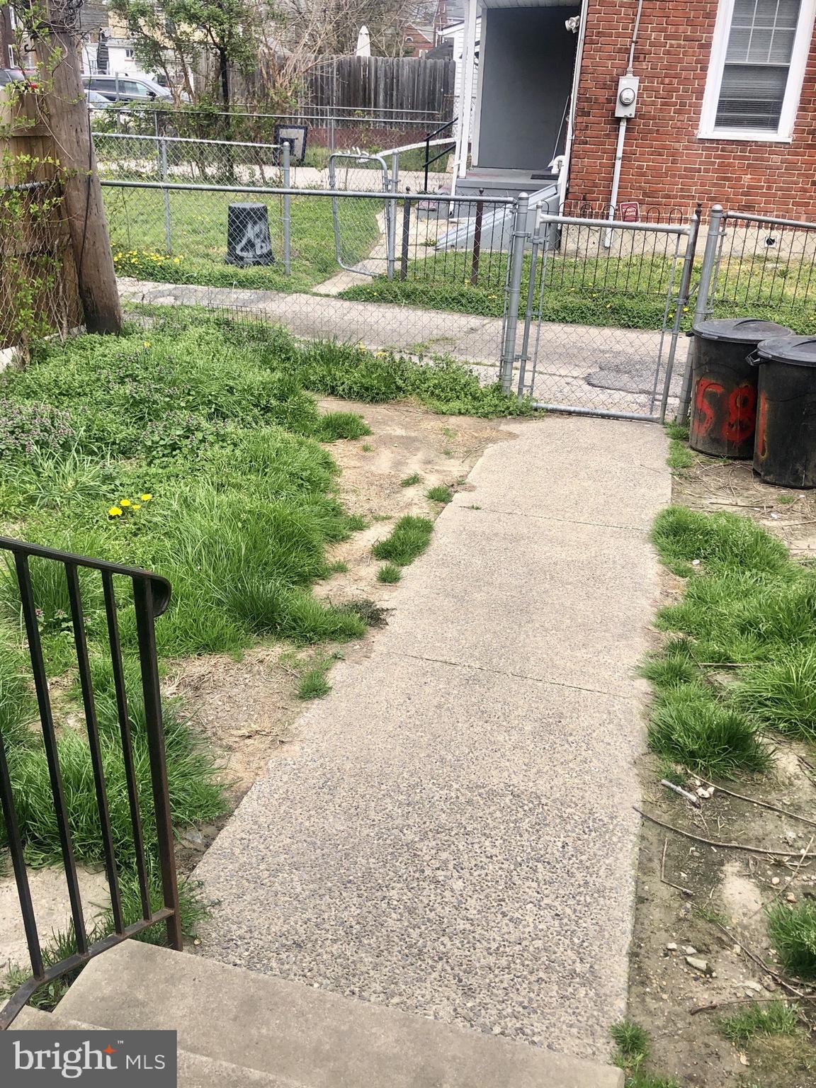 1581 Minnesota Road Camden, NJ 08104 - Photo 7 of 16 a view of a back yard