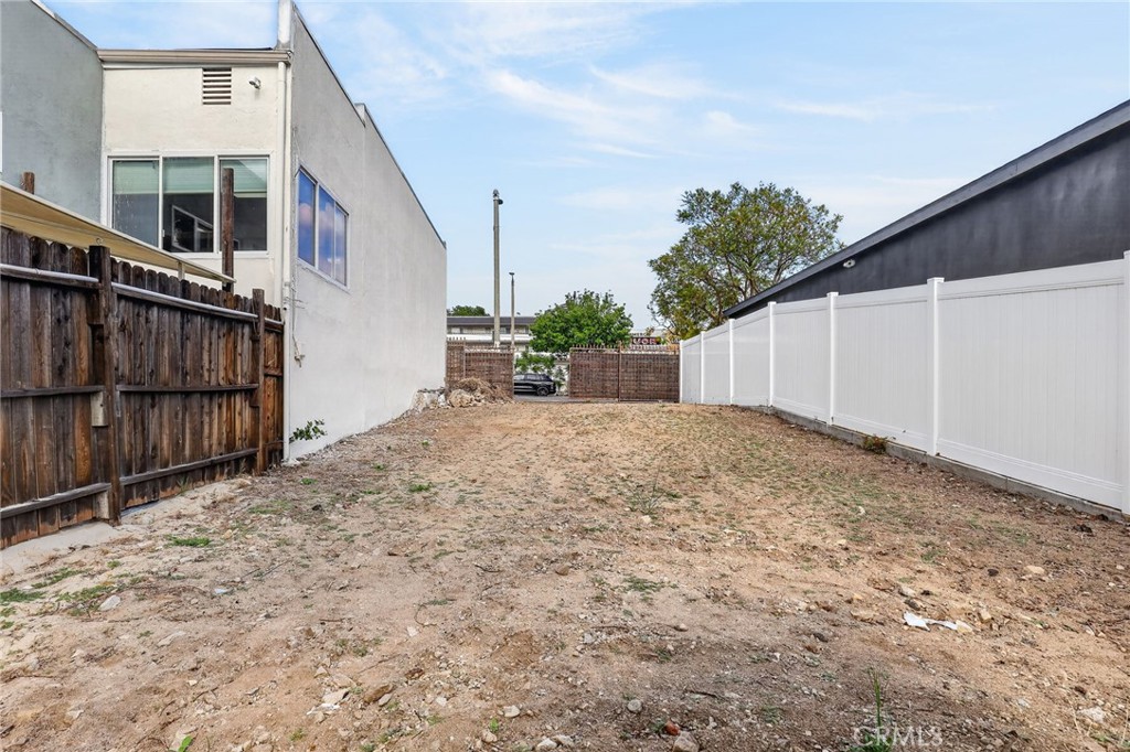 9939 Commerce Avenue Tujunga, CA 91042 - Photo 28 of 30 a view of backyard and tree