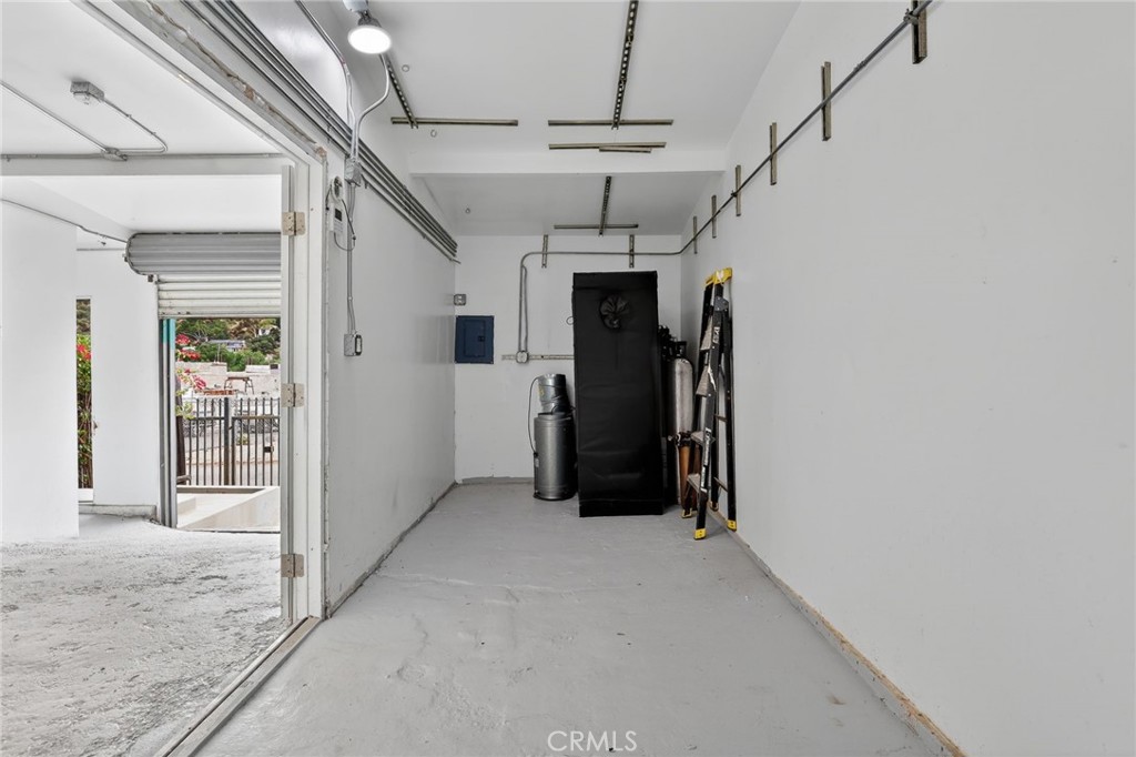 9939 Commerce Avenue Tujunga, CA 91042 - Photo 10 of 30 a view of hallway with wooden floor