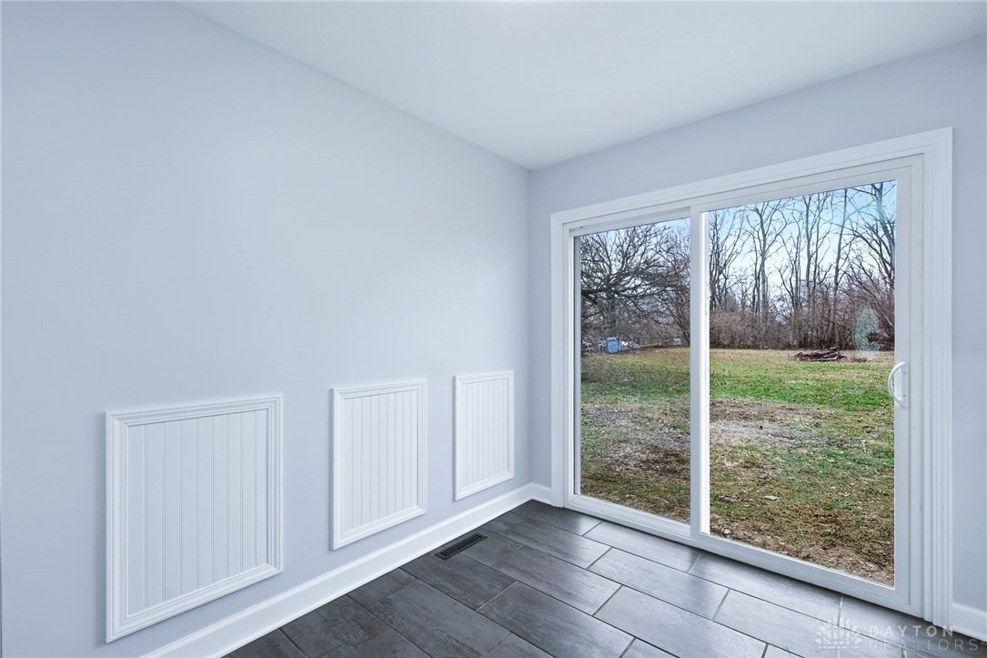 5265 Robinson Vail Road Franklin, OH 45005 - Photo 10 of 36 Gallery Image 10