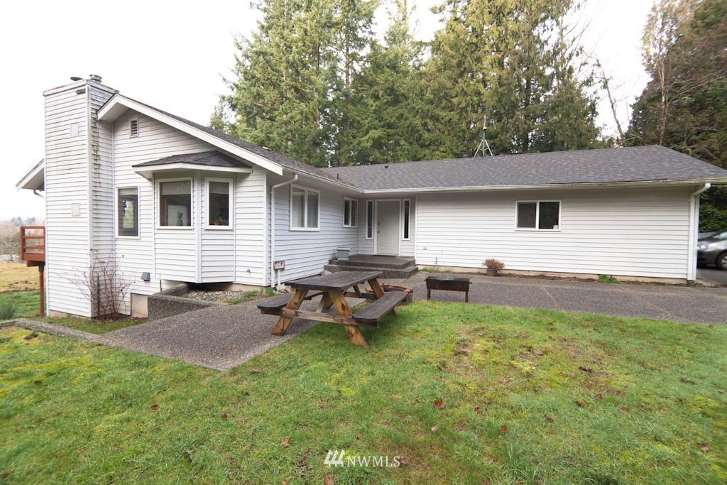 660 Montgomery Road Bellingham, WA 98226 - Photo 1 of 21 Gallery Image 1