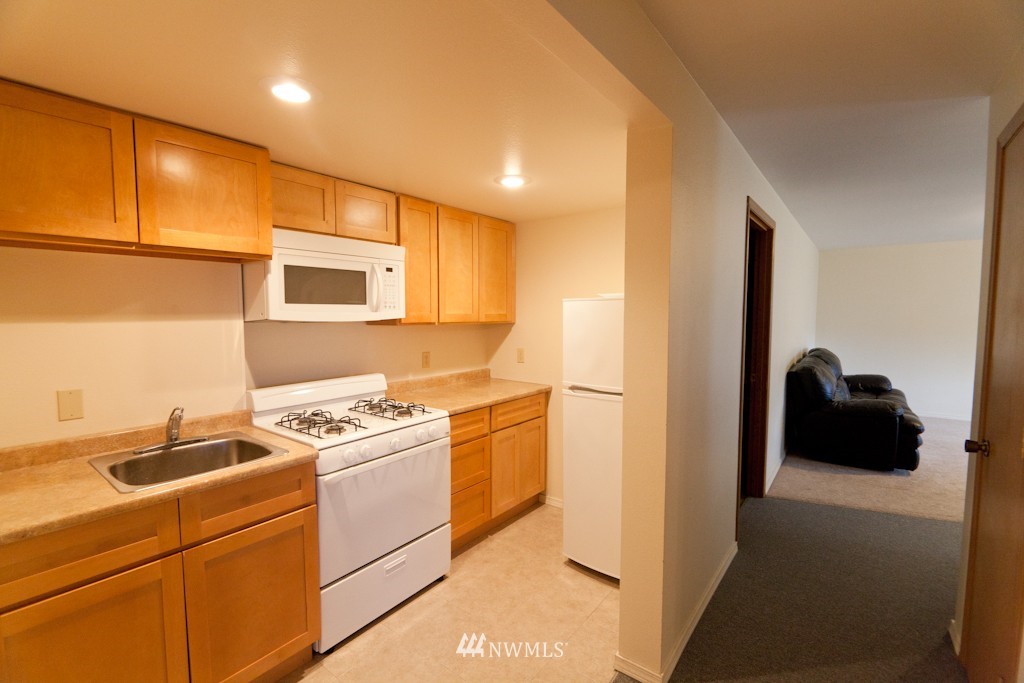 660 Montgomery Road Bellingham, WA 98226 - Photo 11 of 21 Gallery Image 11