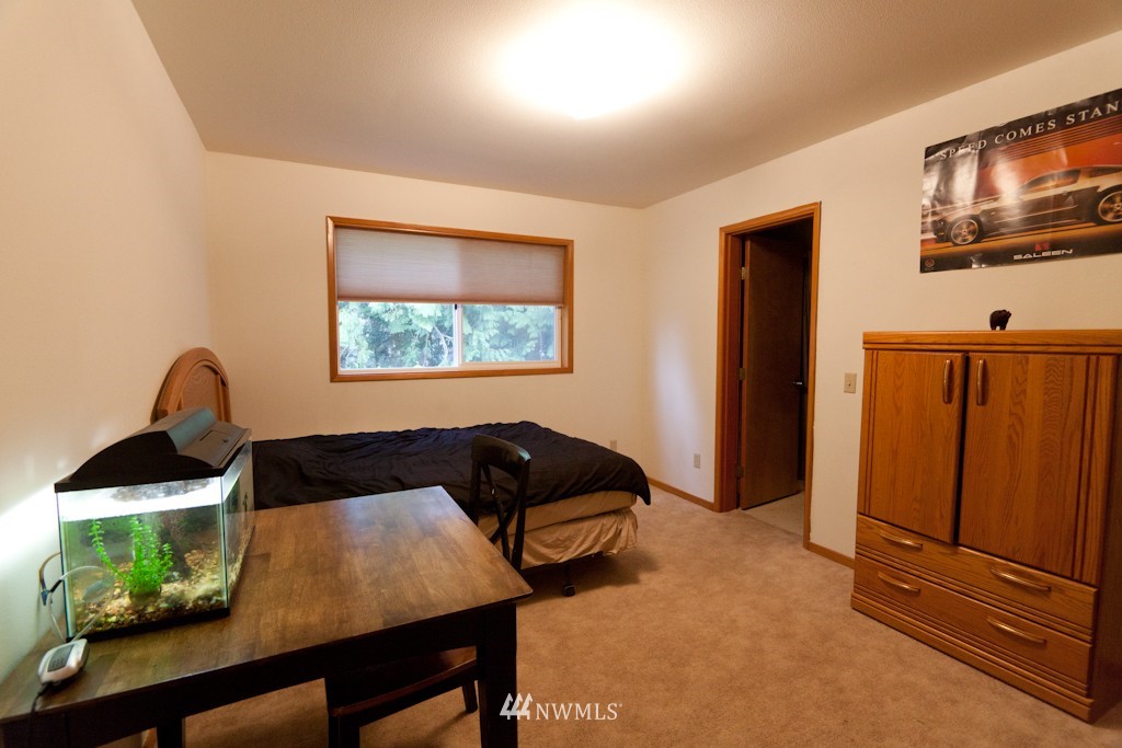 660 Montgomery Road Bellingham, WA 98226 - Photo 7 of 21 Gallery Image 7