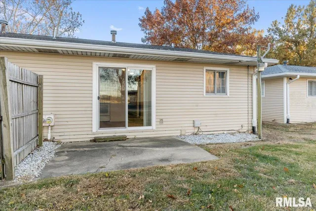 $1,100 | 3 Sundowner Lane, Springfield, IL 62711