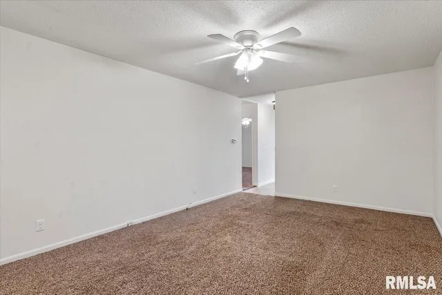 $1,100 | 3 Sundowner Lane, Springfield, IL 62711