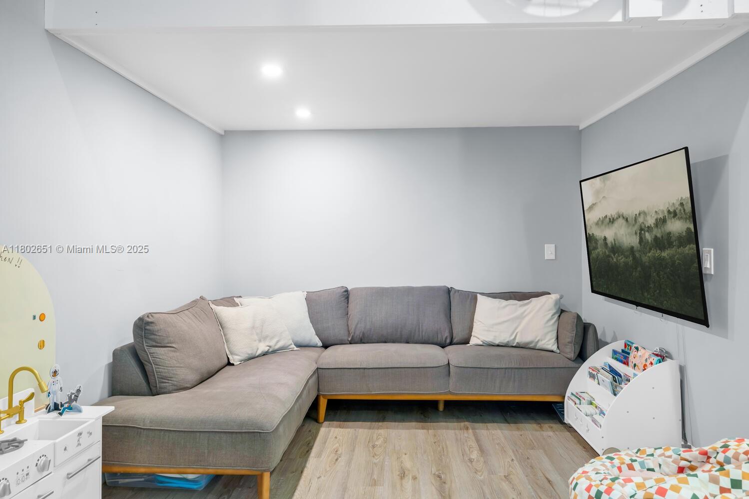 7921 Southwest 100th Street Miami, FL 33156 - Photo 17 of 60 Converted Garage