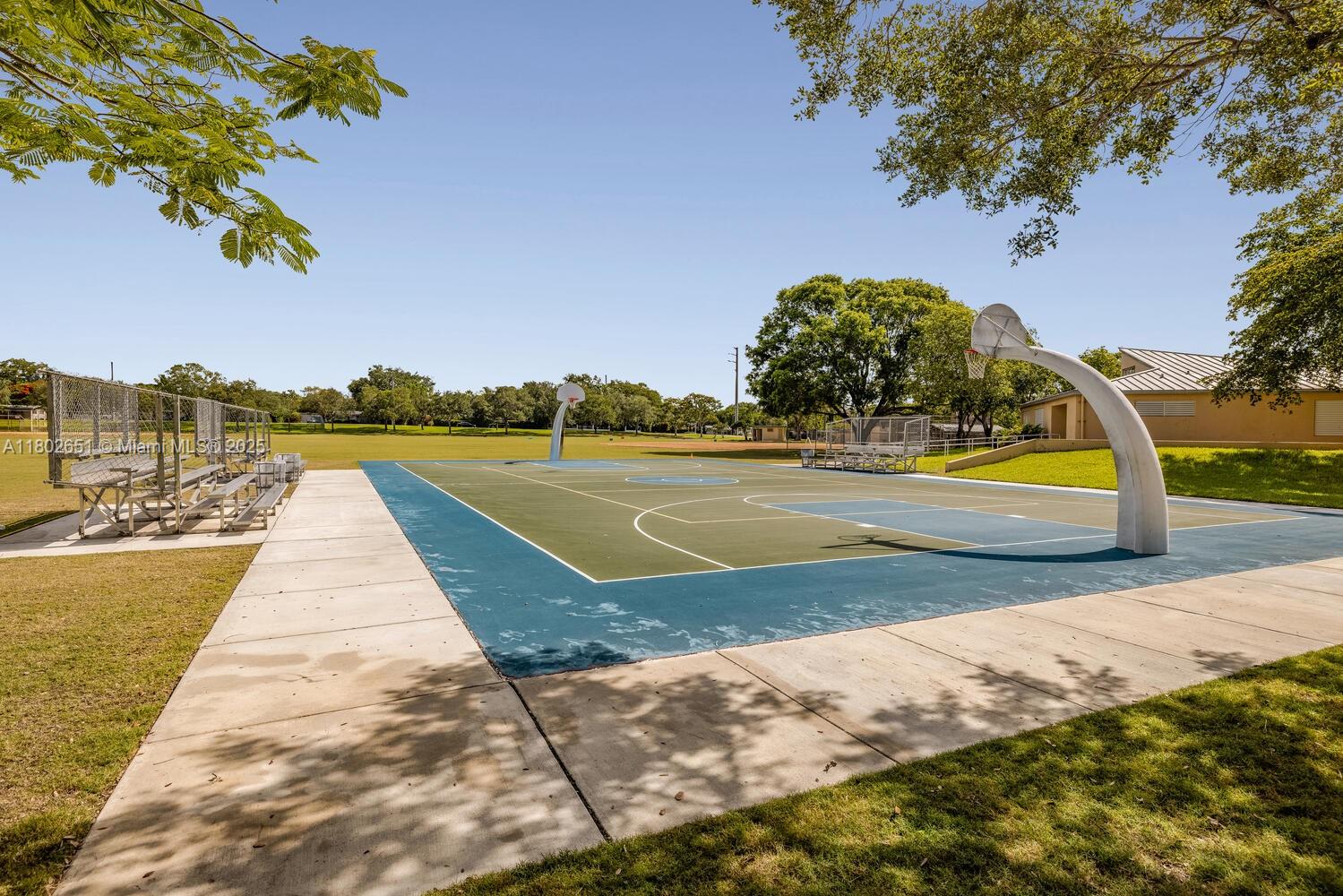 7921 Southwest 100th Street Miami, FL 33156 - Photo 24 of 60 Continental Park