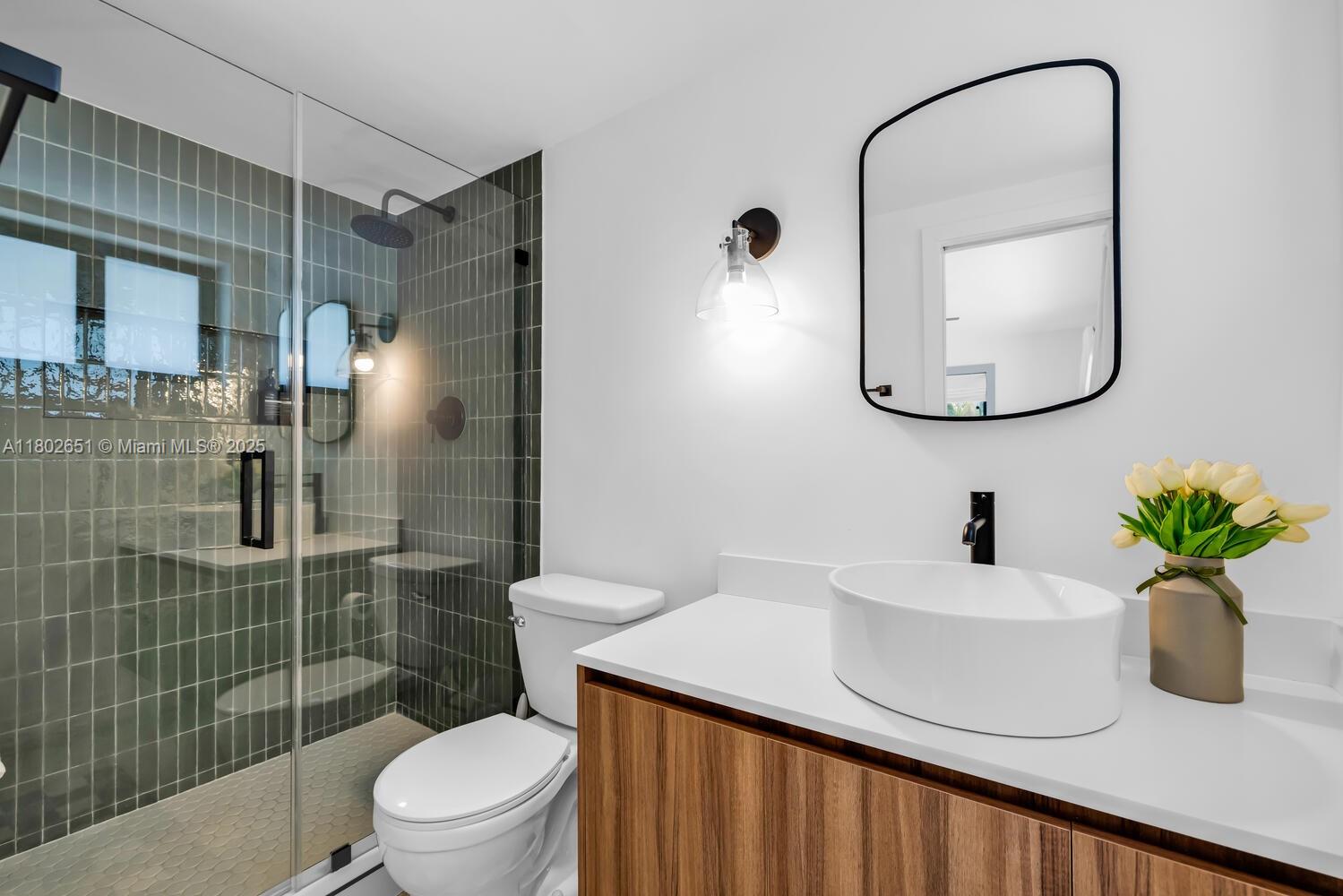 7921 Southwest 100th Street Miami, FL 33156 - Photo 5 of 60