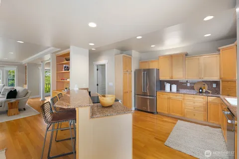 $1,995,000 | 2711 4th Avenue West, Seattle, WA 98119