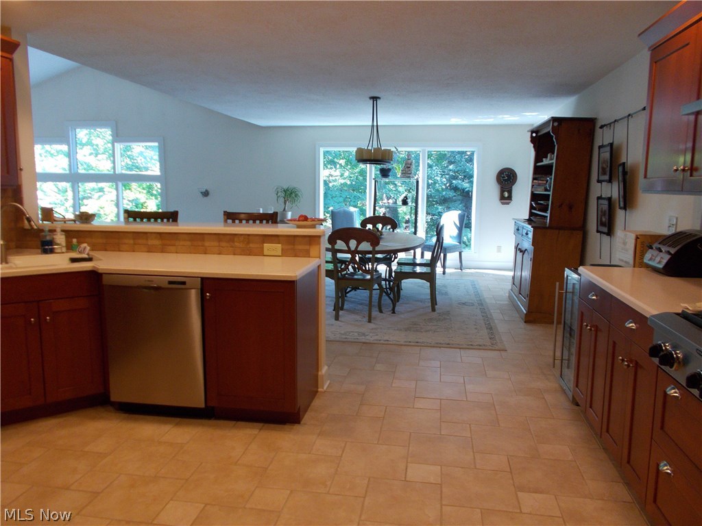 4257 Carpenter Road Ashtabula, OH 44004 - Photo 8 of 35 Gallery Image 8