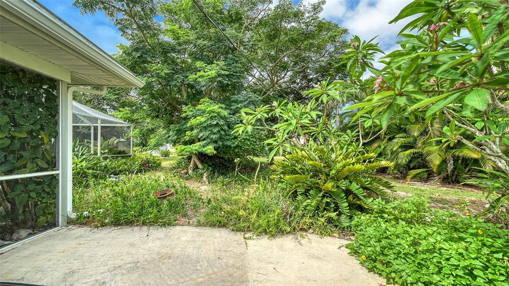 621 Alhambra Road Venice, FL 34285 - Photo 36 of 53