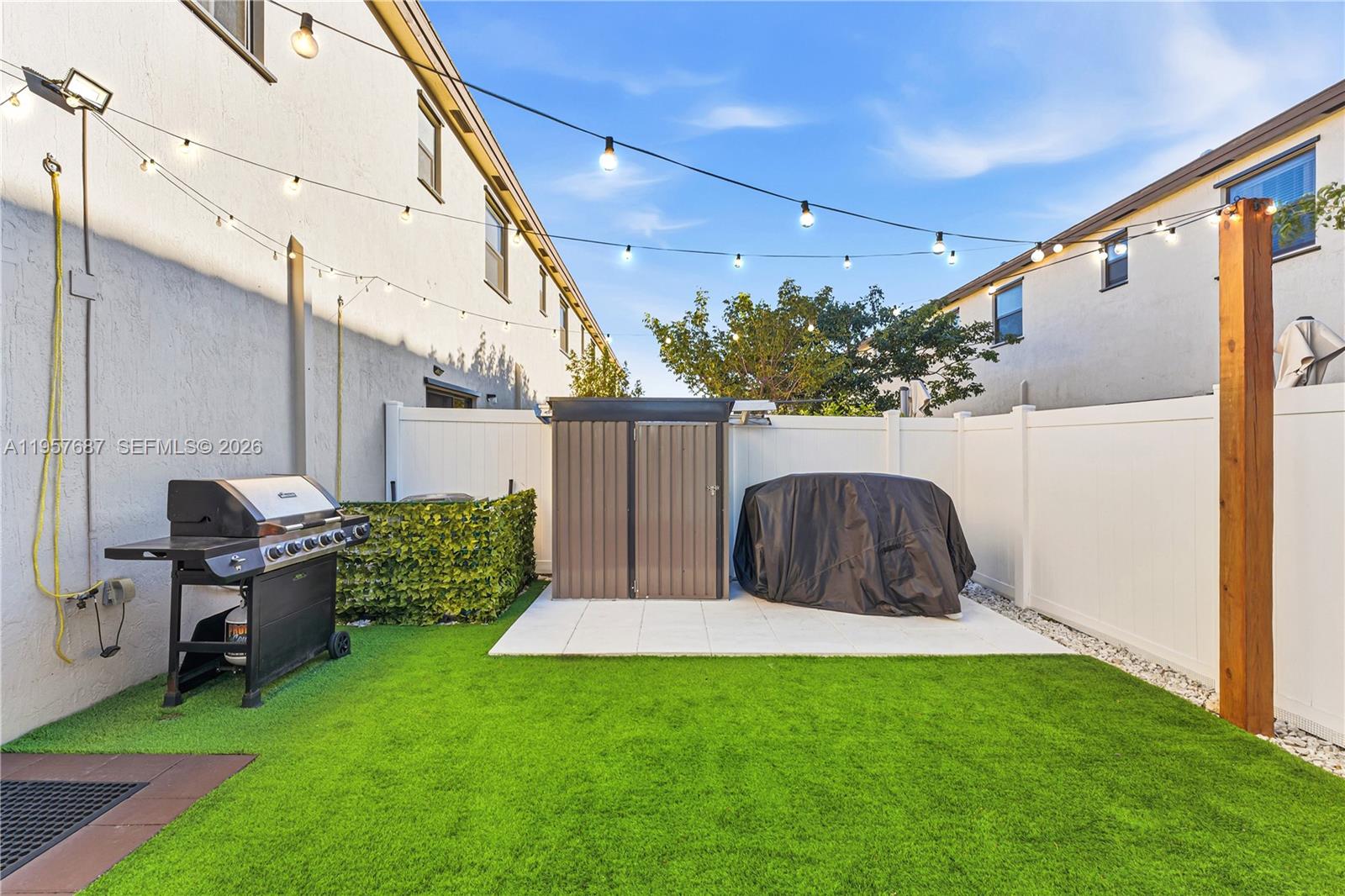 11456 West 33rd Way Hialeah, FL 33018 - Photo 21 of 49