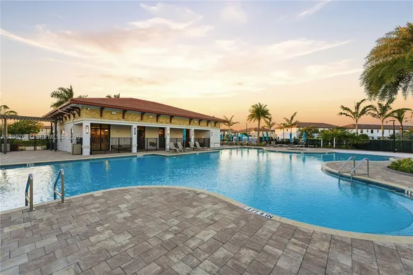 $515,000 | 11456 West 33rd Way, Hialeah, FL 33018