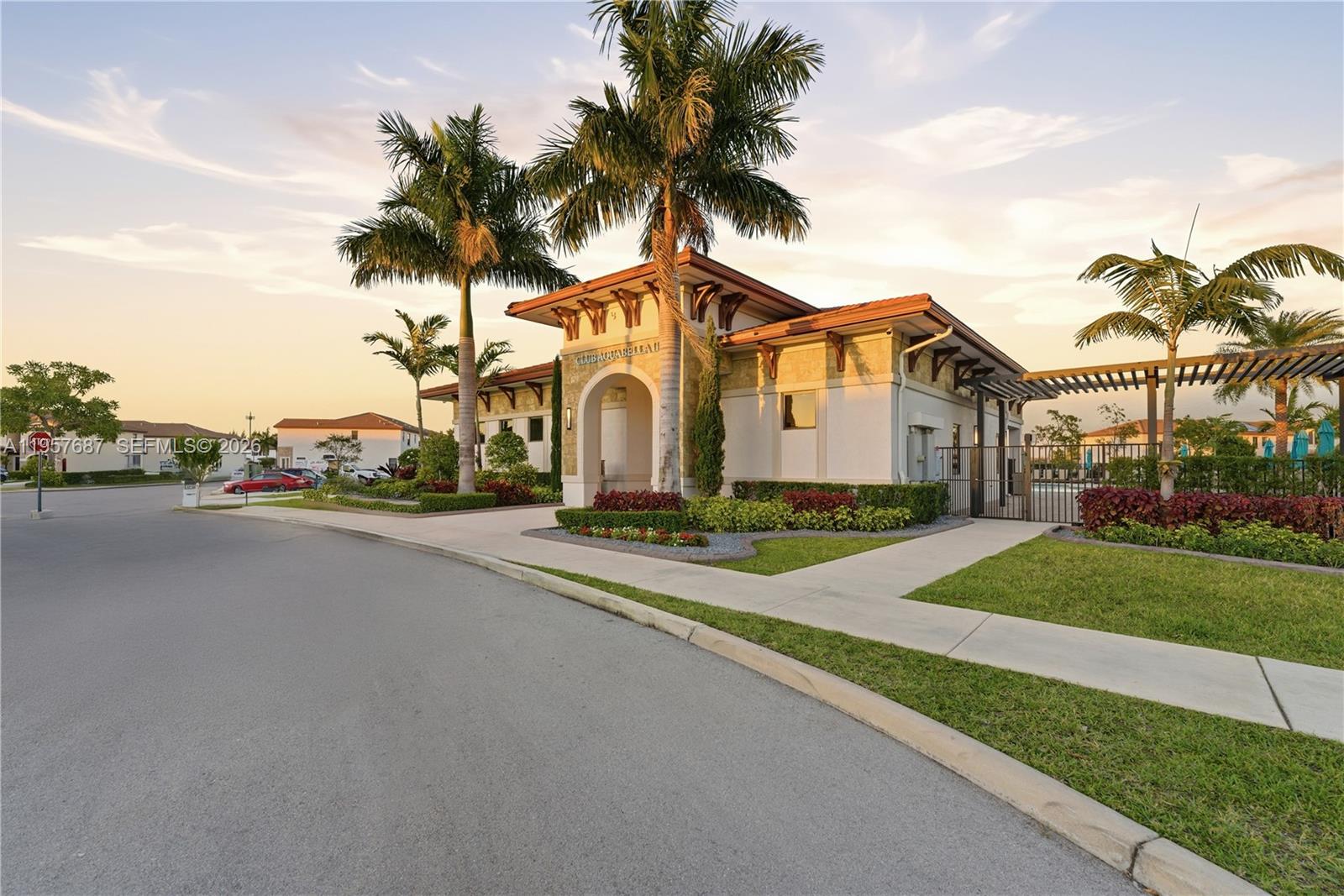 11456 West 33rd Way Hialeah, FL 33018 - Photo 37 of 49