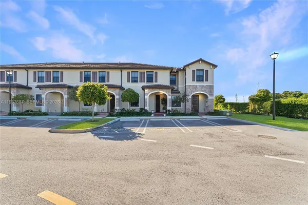 $515,000 | 11456 West 33rd Way, Hialeah, FL 33018