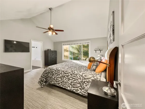 $1,375,000 | 4017 239th Place Southeast, Sammamish, WA 98029