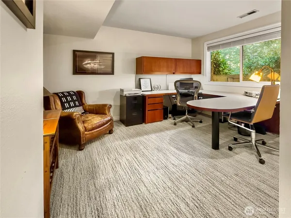 $1,375,000 | 4017 239th Place Southeast, Sammamish, WA 98029