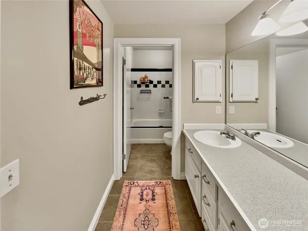 $1,375,000 | 4017 239th Place Southeast, Sammamish, WA 98029