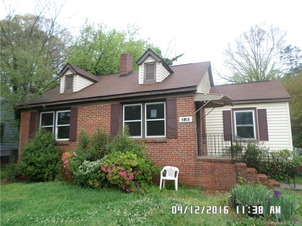 2740 Cowles Road Charlotte, NC 28208 - Photo 1 of 10 Gallery Image 1