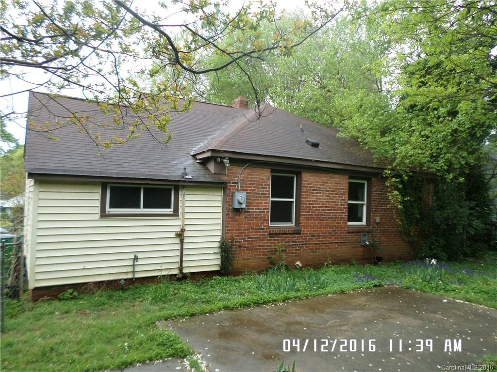 2740 Cowles Road Charlotte, NC 28208 - Photo 2 of 10 Gallery Image 2