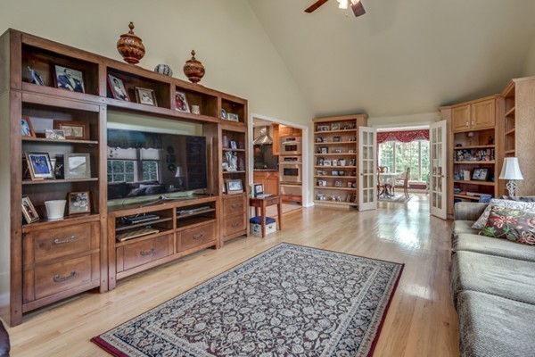 4 Trodden Path Lexington, MA 02421 - Photo 14 of 30 Gallery Image 14
